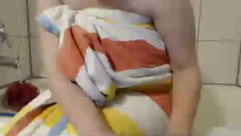 SKYLE   online show from July 31, 5:52 am