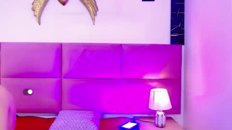 Angel online show from November 28, 8:16 pm