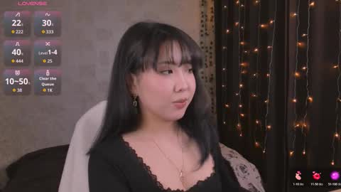 skyglow_ online show from February 18, 8:30 pm