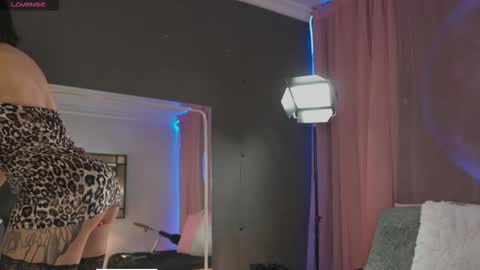    online show from February 25, 5:16 pm