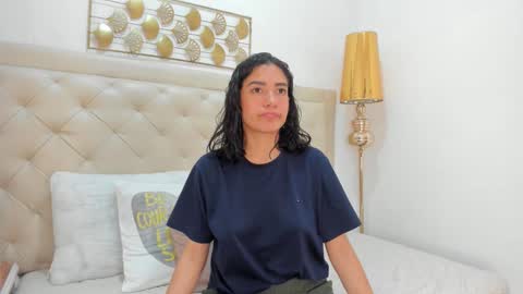 Skyler online show from February 7, 3:42 am