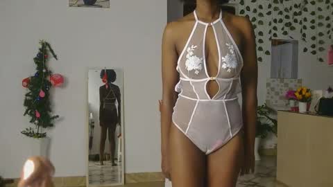 Bella online show from March 8, 2:15 am