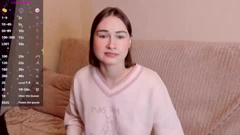 Alice online show from December 20, 6:15 pm