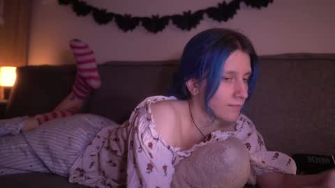 Sonya online show from October 24, 7:25 pm