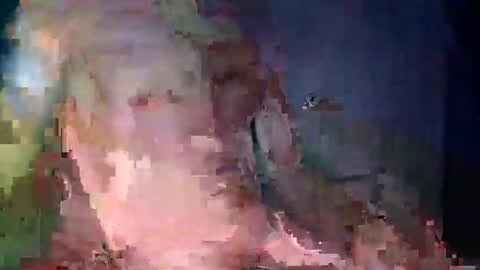 Snapshot of slideitin96 chatting on January 7, 2:10 am slideitin96 online show from January 7, 2:10 am