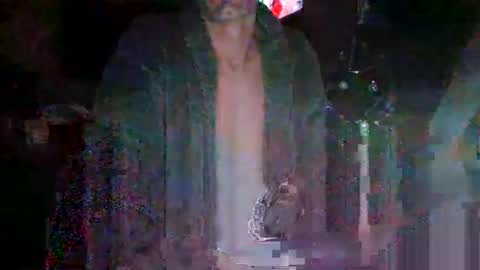 Snapshot of slideitin96 chatting on December 21, 10:06 am slideitin96 online show from December 21, 10:06 am