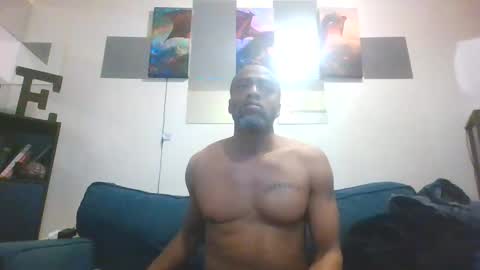 Slim8975 online show from March 15, 6:55 pm