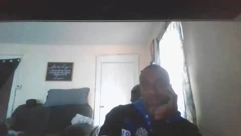 Slim8975 online show from October 12, 7:05 pm