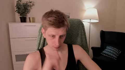 Andy online show from February 22, 8:44 pm