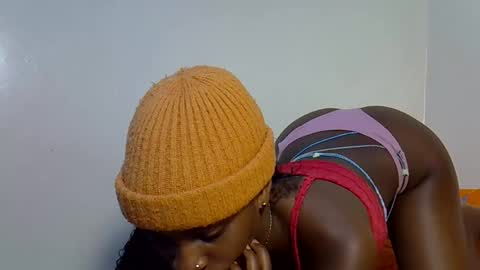 slim shaddy01 online show from November 20, 8:39 pm