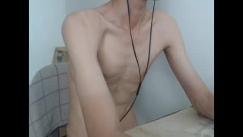 slimboner89 online show from July 12, 2:37 am