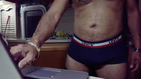 slimjimorange9 online show from January 15, 1:47 am