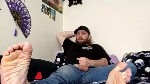 Mr King Feet 69 online show from May 24, 11:55 pm