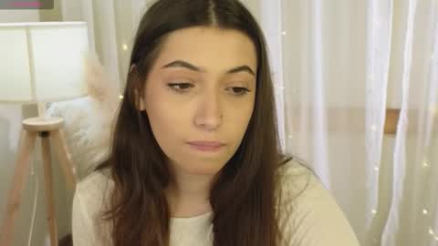 Emilia online show from December 20, 12:23 pm