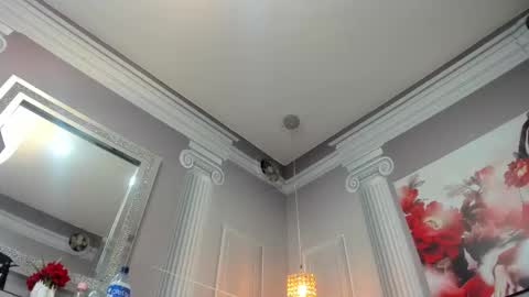 Paola  online show from November 18, 12:13 am