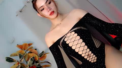 slutty_rose69 online show from February 20, 9:55 am