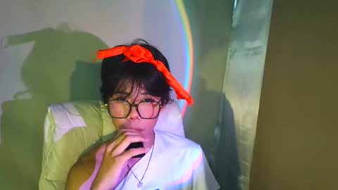 sluttypatotie online show from November 29, 3:30 pm