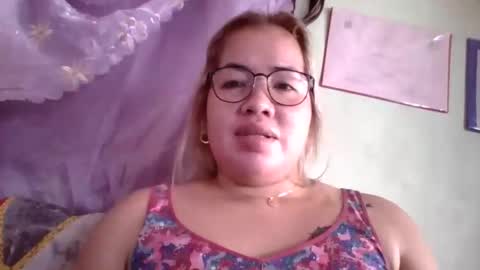 Lovewella online show from September 17, 4:38 am