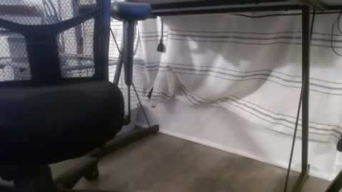 smallddickw online show from February 16, 1:15 am