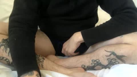 smalldick3315 online show from April 7, 8:00 pm