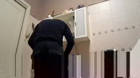 smallone8825 online show from November 24, 12:15 pm