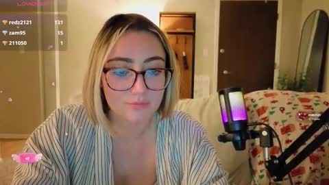 Smexy online show from February 27, 4:49 am