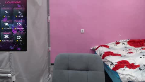 smile_cute_fox online show from September 23, 2:11 pm