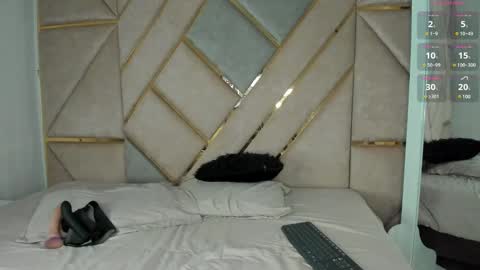 Smith Jay online show from January 25, 3:30 pm