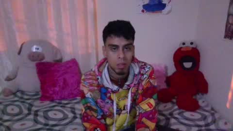 teddy online show from February 8, 9:13 am