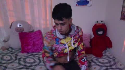 teddy online show from February 8, 6:12 am