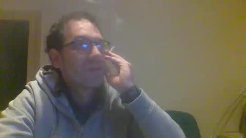 luca online show from November 15, 6:31 pm