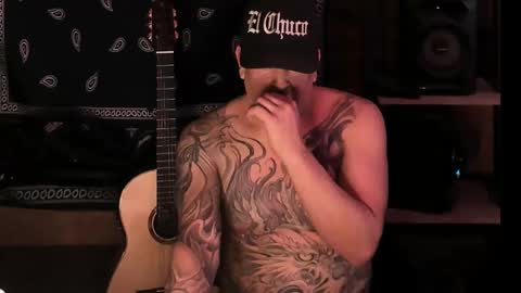 Snapshot of smokey915 chatting on February 19, 11:46 pm Smokey915 online show from February 19, 11:46 pm