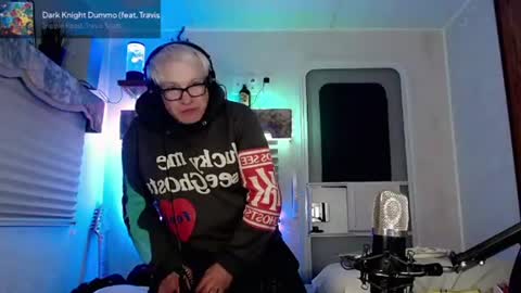 Viiscount  Snarfle Von Snarfenberg online show from March 9, 8:29 am