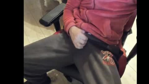 snip1977 online show from March 10, 8:12 pm