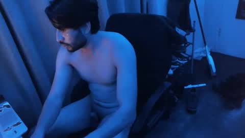 snow92jake online show from March 18, 8:53 am