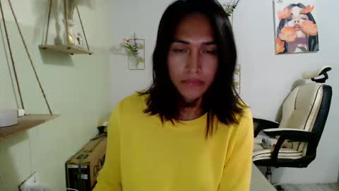 snow_2000 online show from March 25, 2:29 am