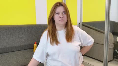 snowflakec online show from January 14, 8:39 pm