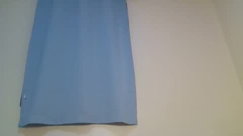 Snowie eyes online show from November 7, 10:01 pm