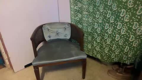 snowtrooper888 online show from March 14, 11:53 pm