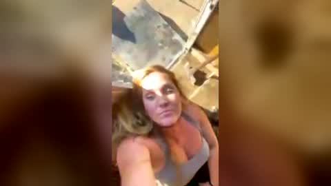 soakingwetpetz online show from June 15, 2:31 pm