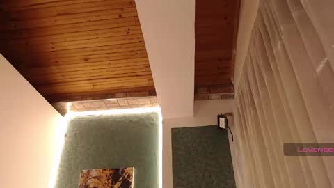 Soffia online show from April 20, 8:34 pm