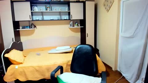 Soffy online show from March 17, 6:07 am