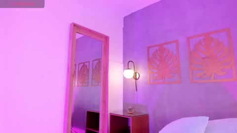 S O F I online show from December 16, 9:21 pm