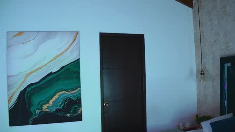 Sofi online show from April 13, 11:25 am