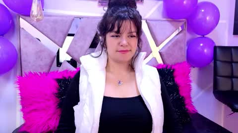 Sofi Noa online show from November 15, 12:07 pm