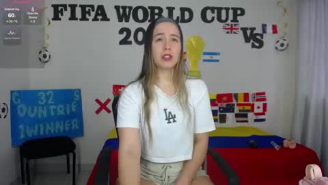  LAURA SOFIA  online show from July 18, 11:45 am