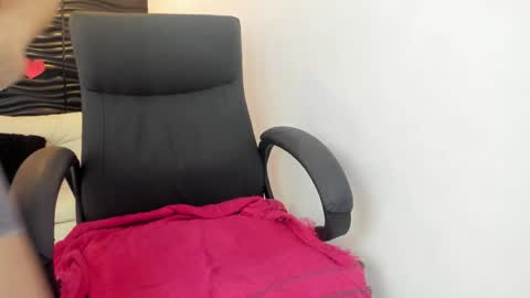 Skarlett online show from April 21, 1:51 pm