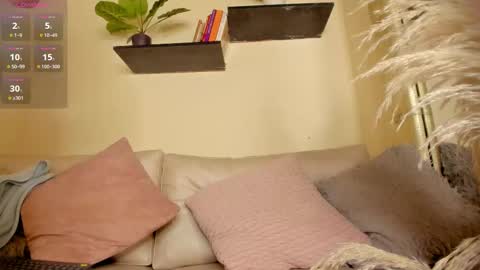 S O F I A  online show from January 18, 11:41 am