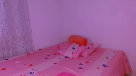 Snapshot of sofia_mark20 chatting on October 7, 8:05 pm Sofia  online show from October 7, 8:05 pm