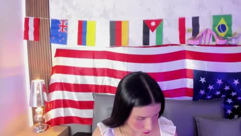      online show from July 4, 11:58 am